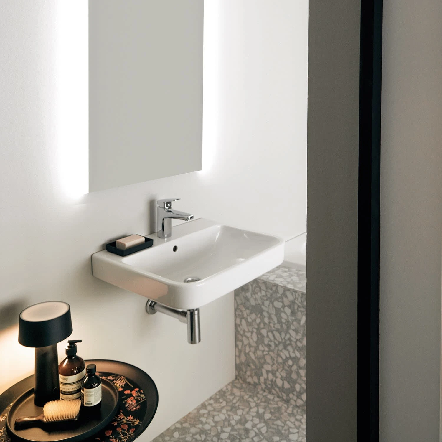 Ideal Standard i.life B Waschtisch 45 cm, 1 Hahnloch, mit Überlauf Ideal Standard I.life B Waschtisch 45 Cm, 1 Hahnloch, Mit Überlauf -Ideal Standard ideal standard badkeramik life waschtische 45 12123797