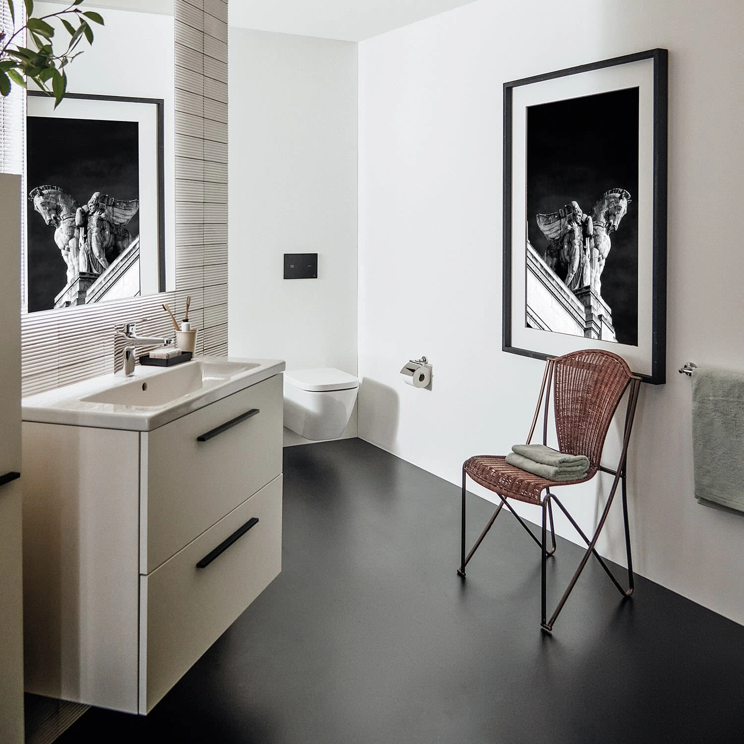 Ideal Standard i.life S Möbelwaschtisch 81 cm, 1 Hahnloch, mit Überlauf Ideal Standard I.life S Möbelwaschtisch 81 Cm, 1 Hahnloch, Mit Überlauf -Ideal Standard ideal standard badkeramik life waschtische moebelwaschtisch 11045017